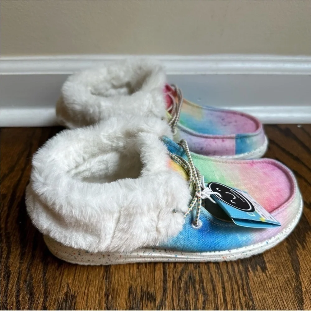 NWT Hey Dude Britt Fleece Lined Slip On Rainbow Dreamer Shoes Little Girls 3/4